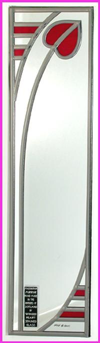 Single Mirror Single Bud in Dark Red